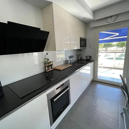 Apartment Le Mistral Vue Mer *